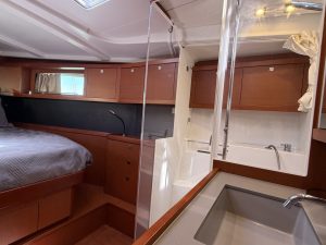 bed, Beneteau 48 Oceanis, sailboat for sale