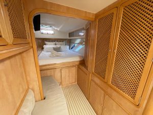 bed, Knysna 500, catamaran for sale