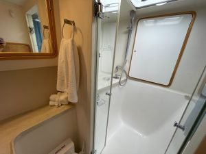 bath, Knysna 500, catamaran for sale