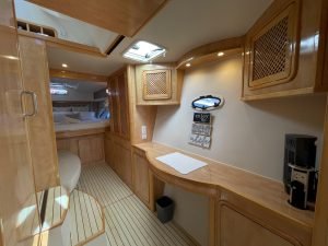 navigation station, Knysna 500, catamaran for sale