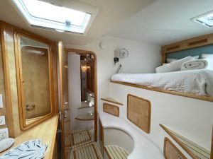 bed, Knysna 500, catamaran for sale
