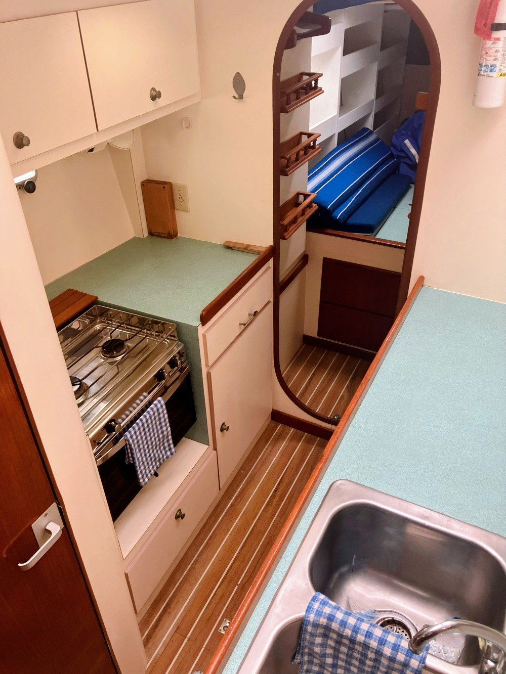 1994 Lagoon 42 TPI