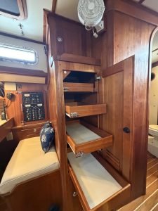 bed, Valiant 42, sailboat for sale