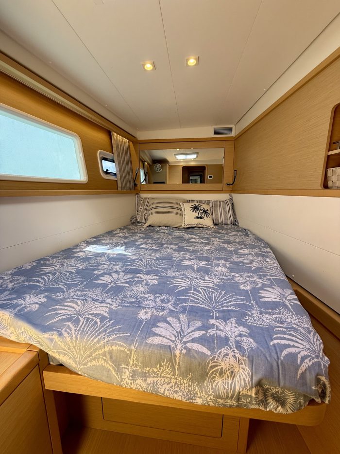 bed, Lagoon 450, catamaran for sale