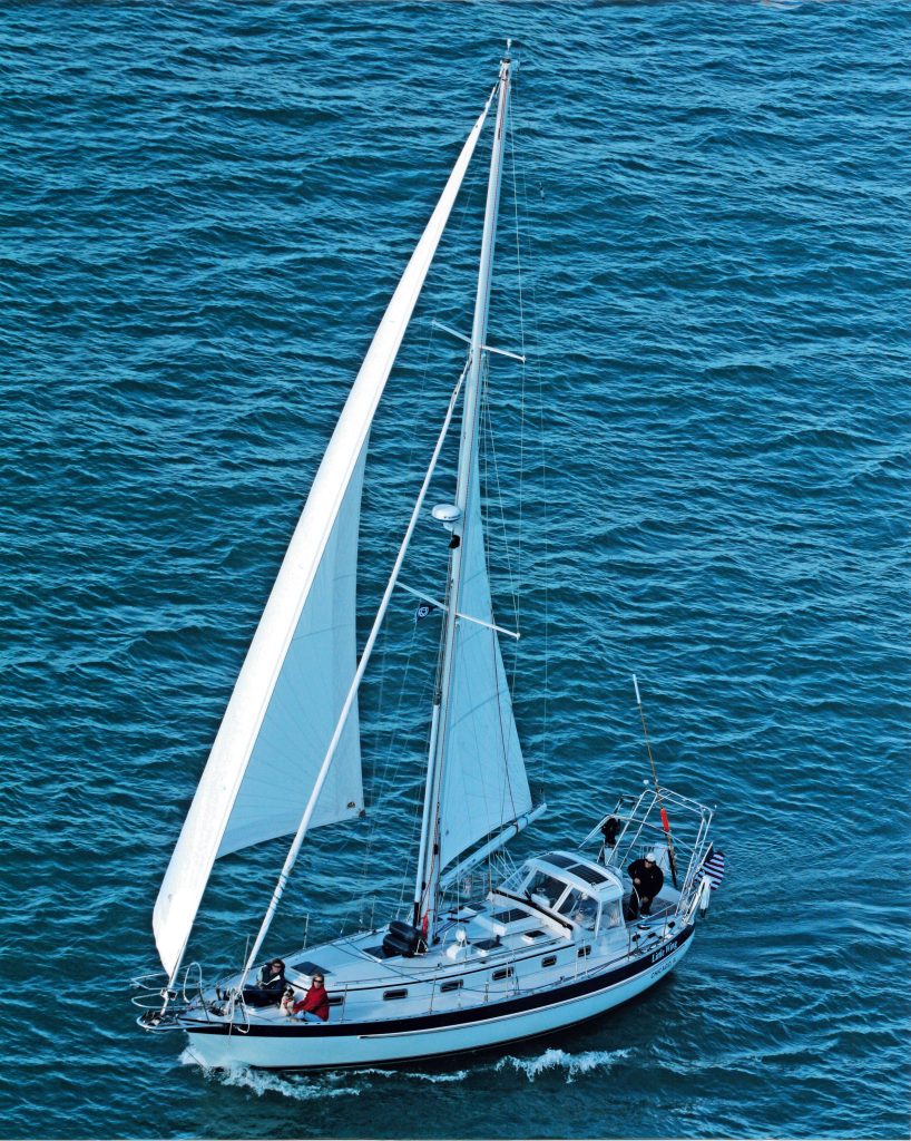 Valiant 42 Center Entry Queen V-Berth, sailboat for sale