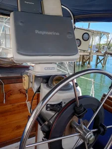 helm, Irwin 32.5, sailboat for sale