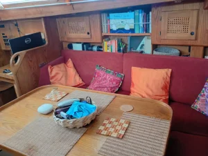 salon, Van De Stadt 343, sailboat for sale