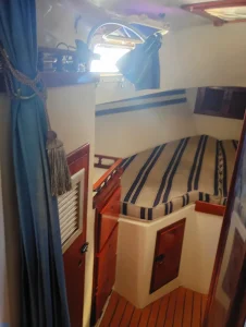 bed, Irwin 32.5, sailboat for sale