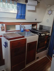 interior, Irwin 32.5, sailboat for sale