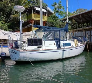 exterior, Irwin 32.5, sailboat for sale
