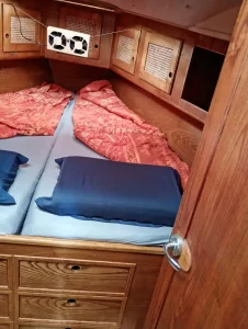 bed, Van De Stadt 343, sailboat for sale