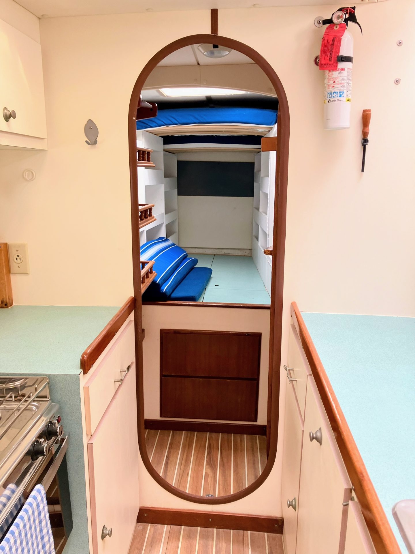 1994 Lagoon 42 TPI