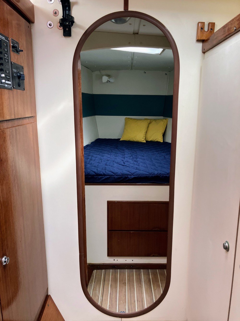 1994 Lagoon 42 TPI