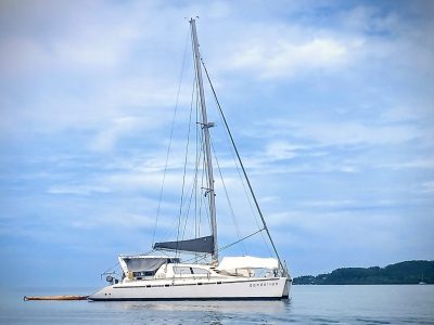 Aboard S/V Dandelion: A Lived-In 2002 Leopard 47