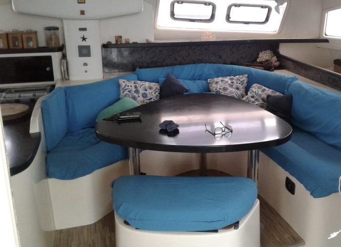 salon, Leopard 47, catamaran for sale