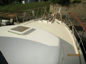 deck, Hatteras 42 LRC, trawler for sale