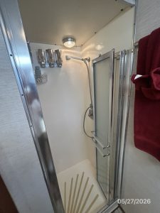 bath, Hatteras 42 LRC, trawler for sale