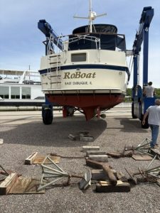 boatyard, Hatteras 42 LRC, trawler for sale