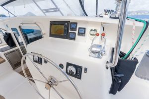 helm, Voyage 520, catamaran for sale