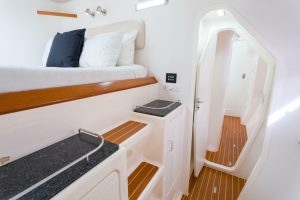 bed, Voyage 520, catamaran for sale