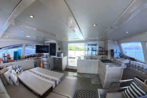 salon, Leopard 51 PowerCat, trawler for sale