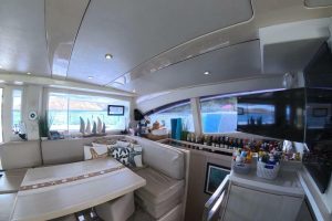 salon, Leopard 51 PowerCat, trawler for sale