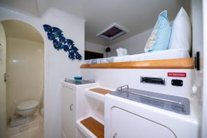 bed, Voyage 500, catamaran for sale