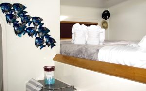 bed, Voyage 500, catamaran for sale