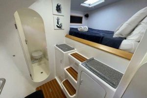 bed, Voyage 500, catamaran for sale