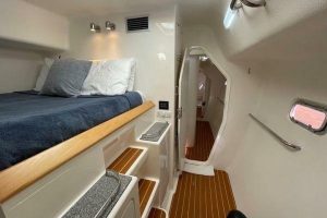 bed, Voyage 500, catamaran for sale
