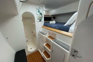bed, Voyage 500, catamaran for sale