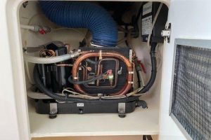 mechanical, Voyage 500, catamaran for sale
