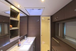 bath, Bali 4.6, catamaran for sale