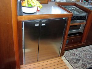 interior, Beneteau 461 Oceanis, sailboat for sale