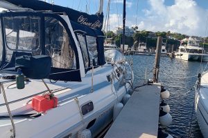 exterior, Hunter 450 Passage, sailboat for sale