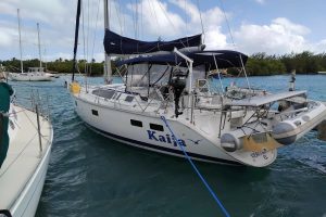 exterior, Hunter 40.5 Legend, sailboat for sale