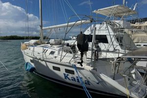 deck, Hunter 40.5 Legend, sailboat for sale