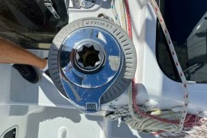 deck, Hunter 40.5 Legend, sailboat for sale