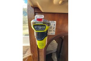 salon, Hunter 40.5 Legend, sailboat for sale