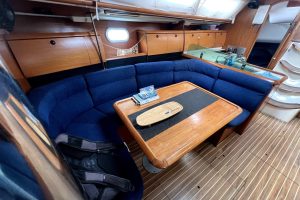 salon, Jeanneau 40 Sun Odyssey, sailboat for sale