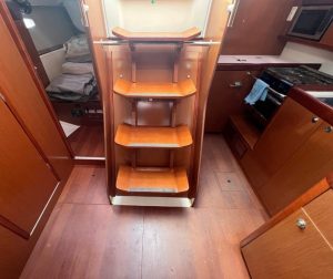 interior, Beneteau 40 Oceanis, sailboat for sale