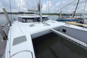 deck, Balance 526, catamaran for sale