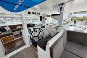 helm, Balance 526, catamaran for sale