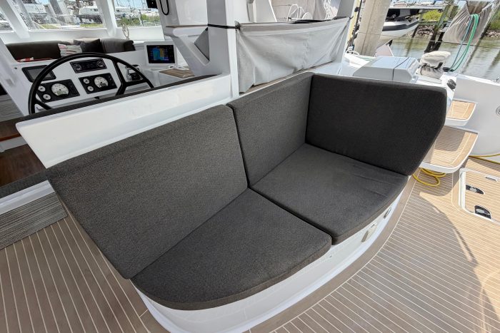 cockpit, Balance 526, catamaran for sale