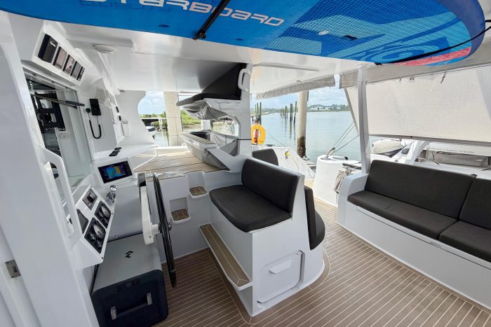 cockpit, Balance 526, catamaran for sale