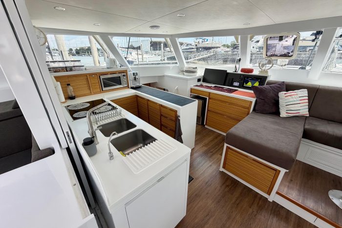 interior, Balance 526, catamaran for sale
