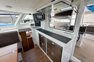salon, Balance 526, catamaran for sale