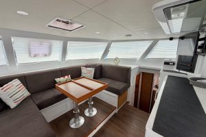 salon, Balance 526, catamaran for sale