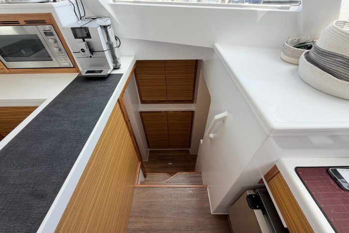 interior, Balance 526, catamaran for sale