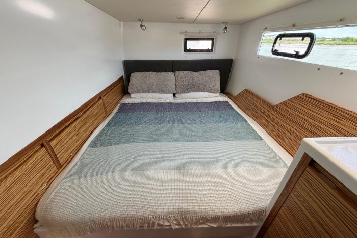 bed, Balance 526, catamaran for sale